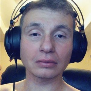 Meet your Posher, Diego